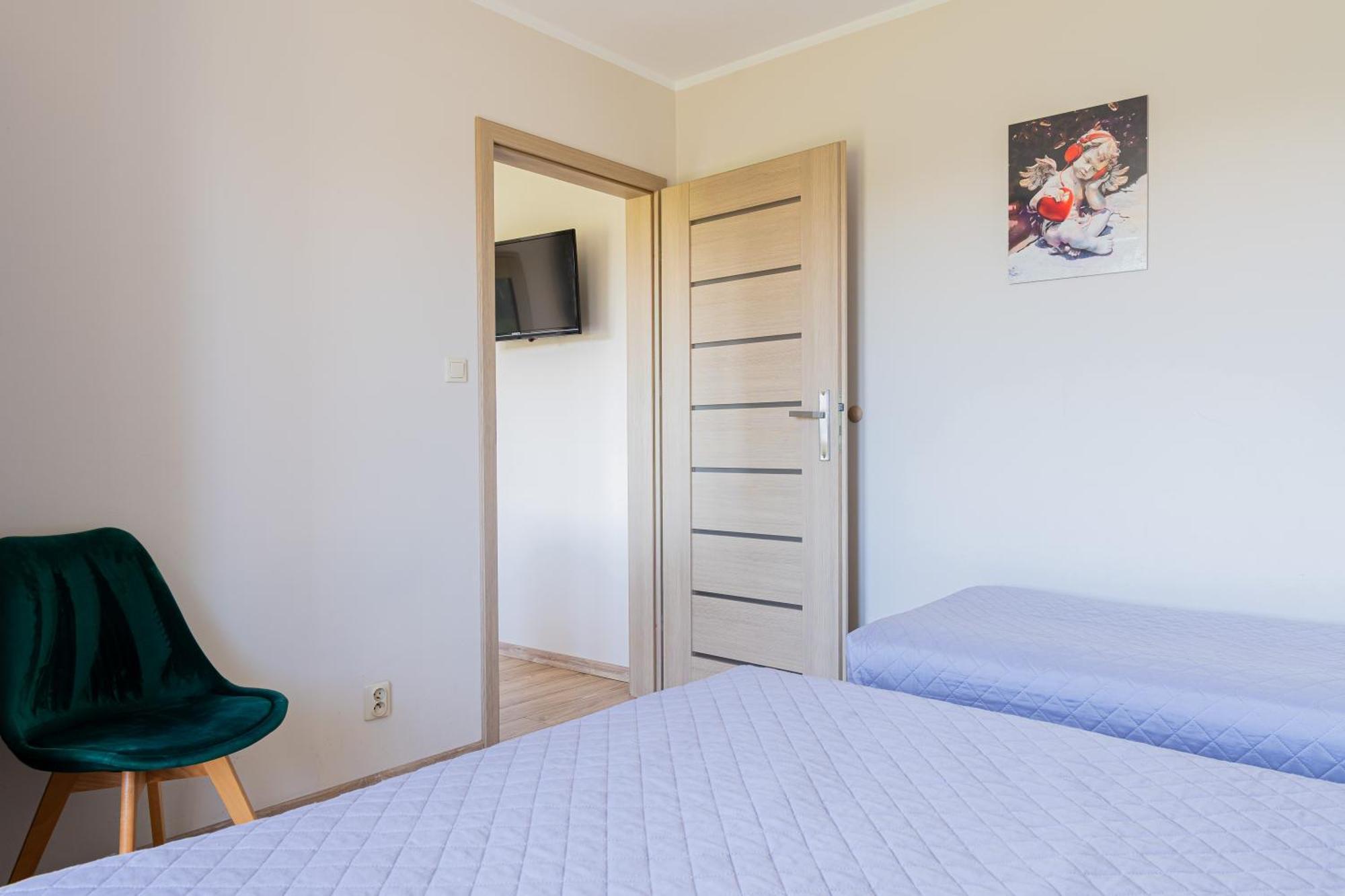 Barka - Apartamenty Premium Oraz Pokoje Blisko Plazy Карвіа Екстер'єр фото