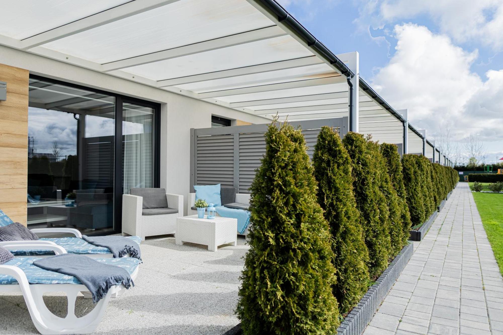 Barka - Apartamenty Premium Oraz Pokoje Blisko Plazy Карвіа Екстер'єр фото