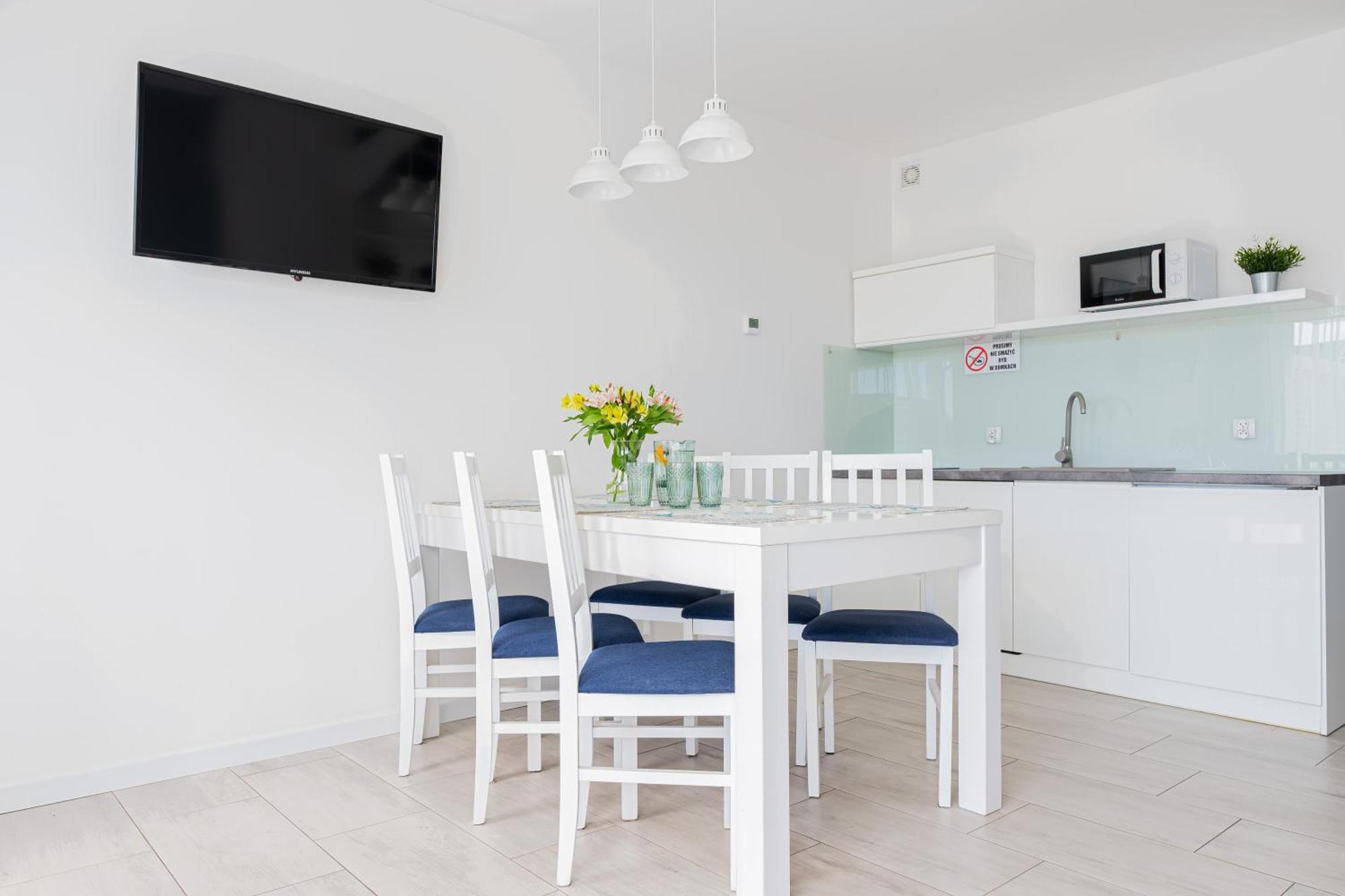 Barka - Apartamenty Premium Oraz Pokoje Blisko Plazy Карвіа Екстер'єр фото